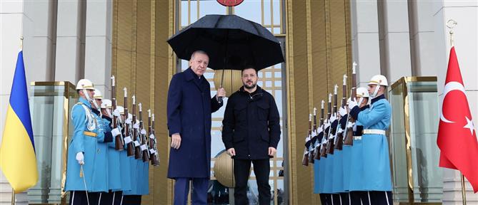 Τηλεφωνική επικοινωνία Ερντογάν - Ζελένσκι