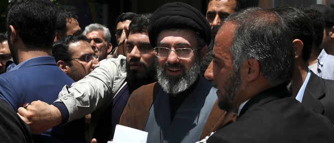 Πώς ο ανώτατος ηγέτης του Ιράν κατέληξε σε εκεχειρία με τον Τραμπ