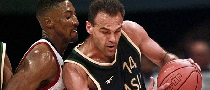 Μπάσκετ: "Έφυγε" ο μεγάλος Όσκαρ Σμιντ